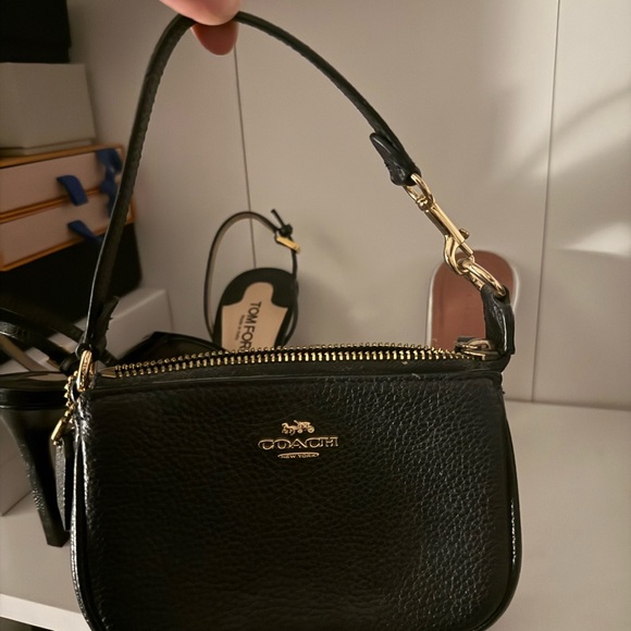 Coach Handbags - Coach Black Leather Wristlet